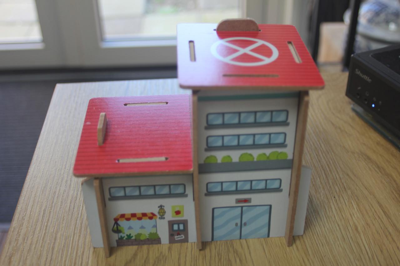 Puzzelstukken om ZIekenhuis van te maken