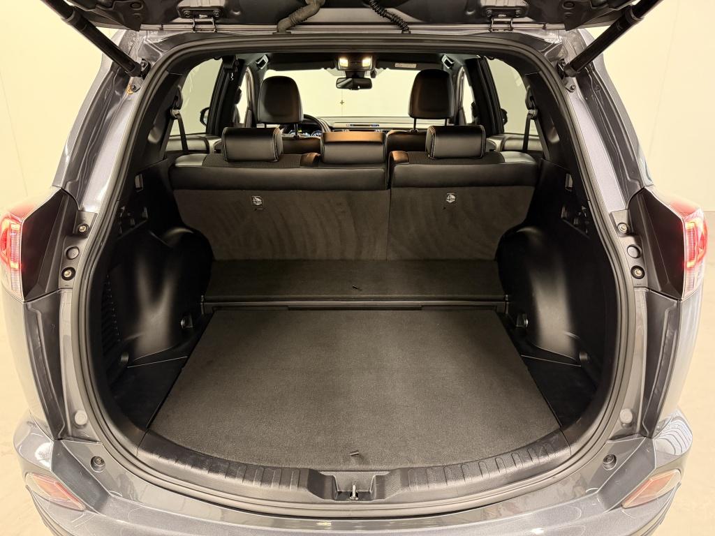 Toyota Rav4 2.5 hybrid awd style