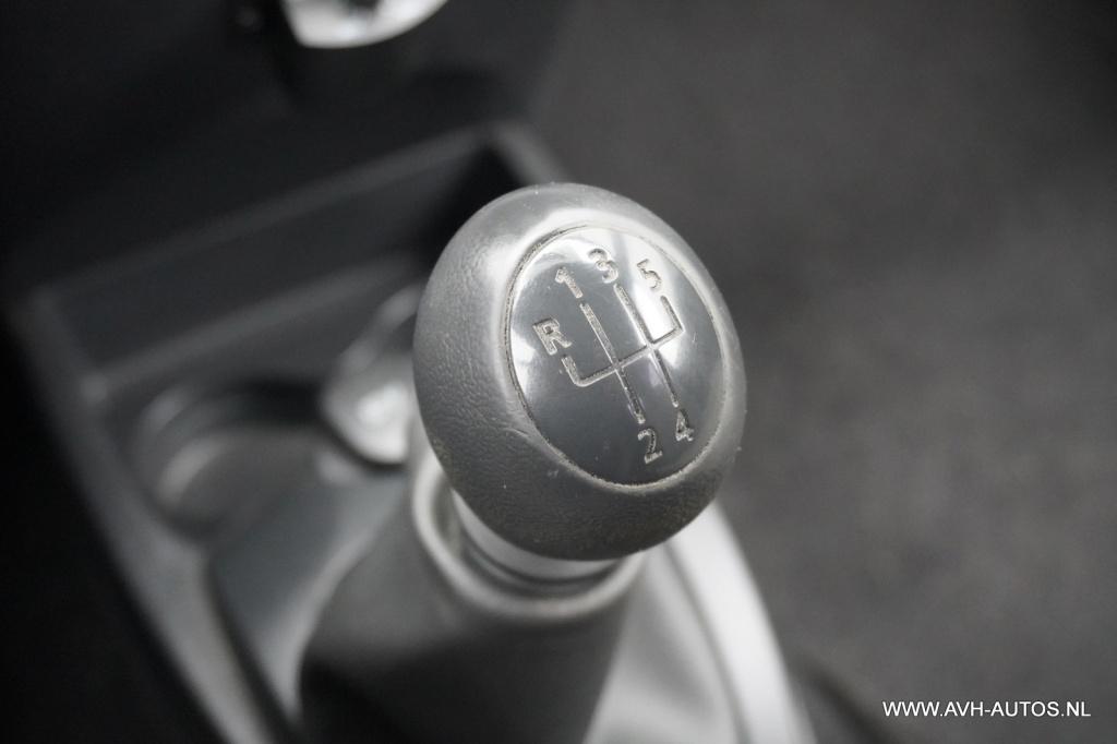 Renault Twingo 1.2-16v authentique