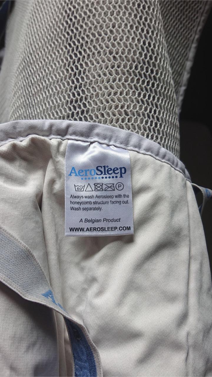 Ledikant zwart met Aerosleep matras topper en hoezen