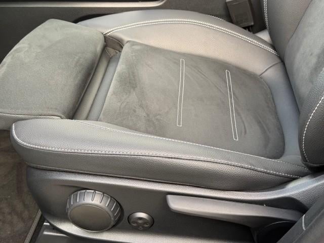 Mercedes-Benz Gla-klasse 200 business solution amg l panoramadak l mbux l m