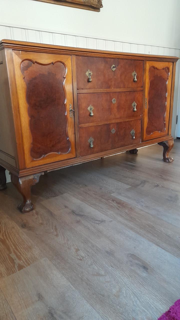 Dressoir