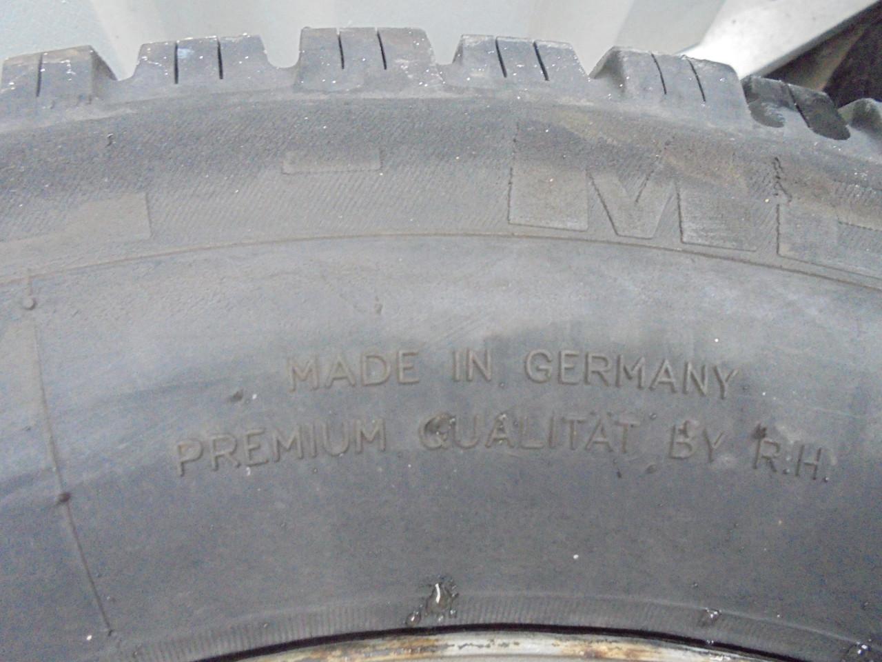 Winterbanden primium segmet duits fabrikaat 205/75 R16 Sprinter ,Crafter