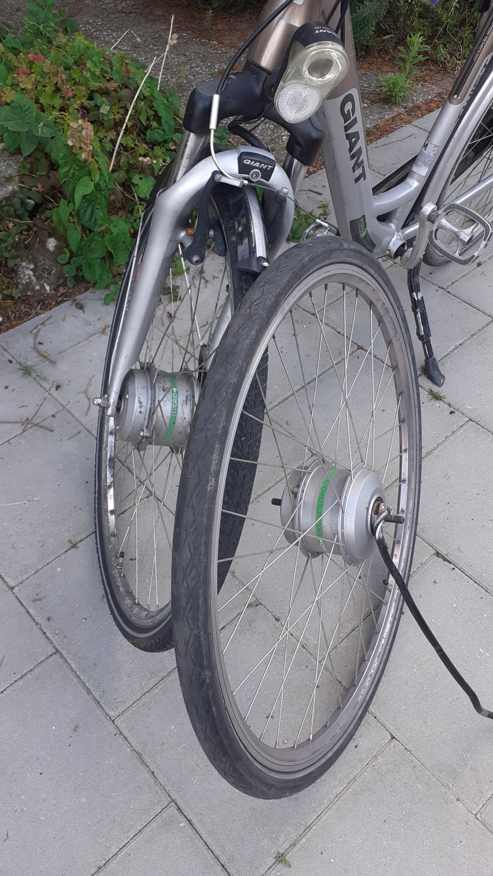 Elektrische fietsen - *** WIELEN *** met Voorwiel motor & Diversen