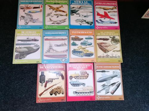 11 oorlogsboeken A4 formaat
