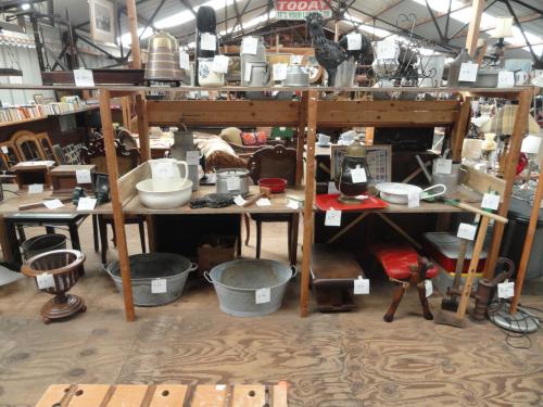 Rommelmarkt / Schuurverkoop