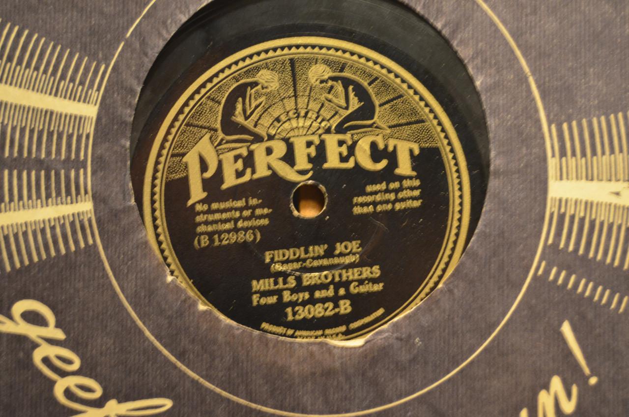 78 rpm Mills Brothers jaren '40 en '50 héél veel stuks. (3)
