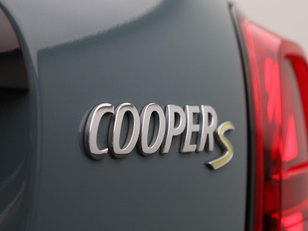 Mini Countryman 2.0 cooper s e all4 | navigatie | verwarmde stoelen | elekt
