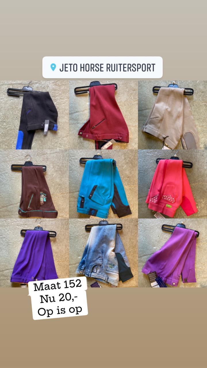 Uitverkoop ruitersport artikelen
