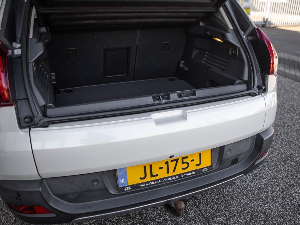 Peugeot 3008 1.2 puretech 130pk style