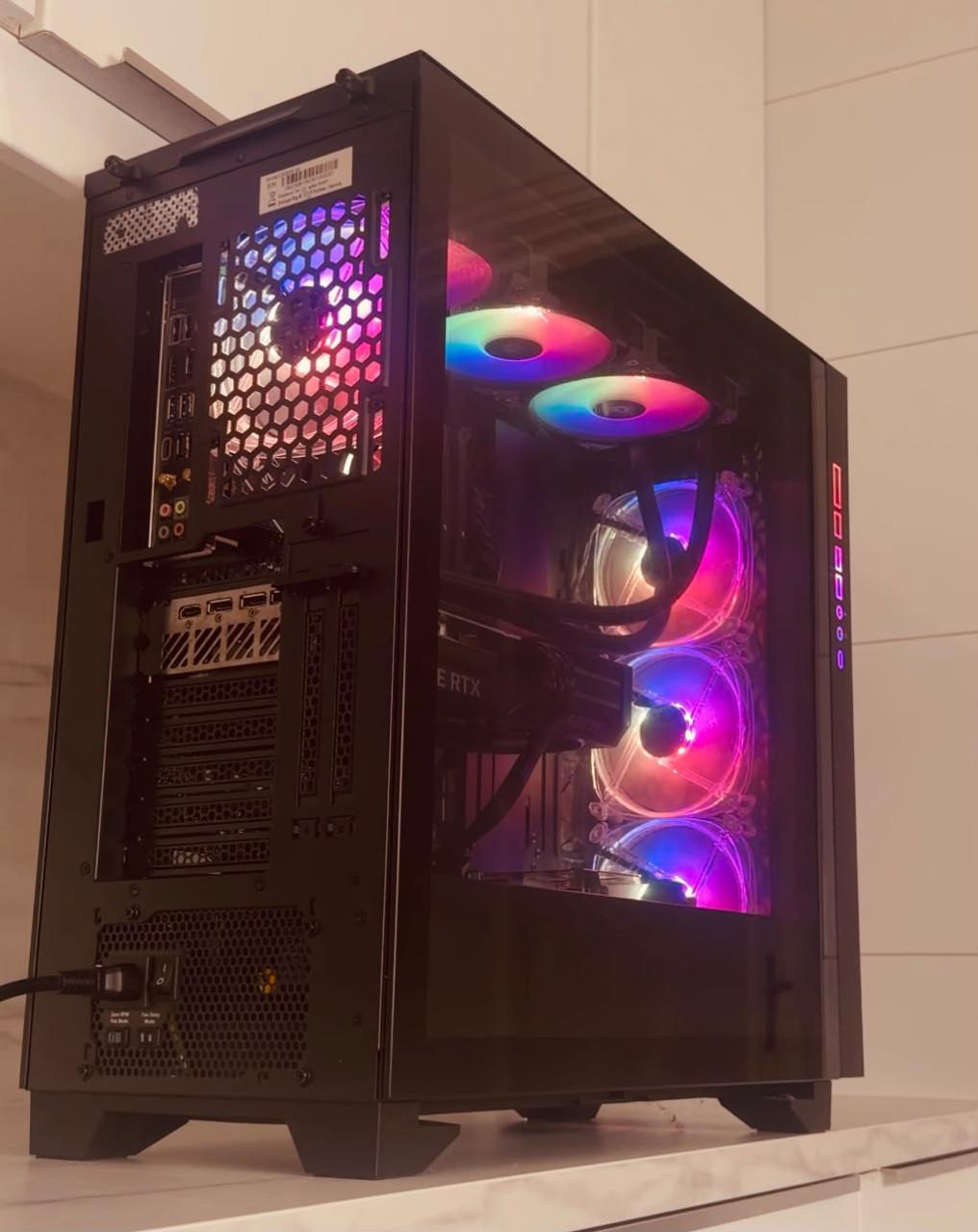 High-End Gaming PC | i7 14700KF • RTX 4070 • 32GB DDR5 • 2TB SSD
