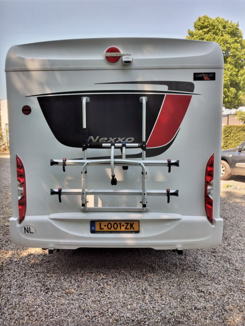 Burstner Nexxo T745