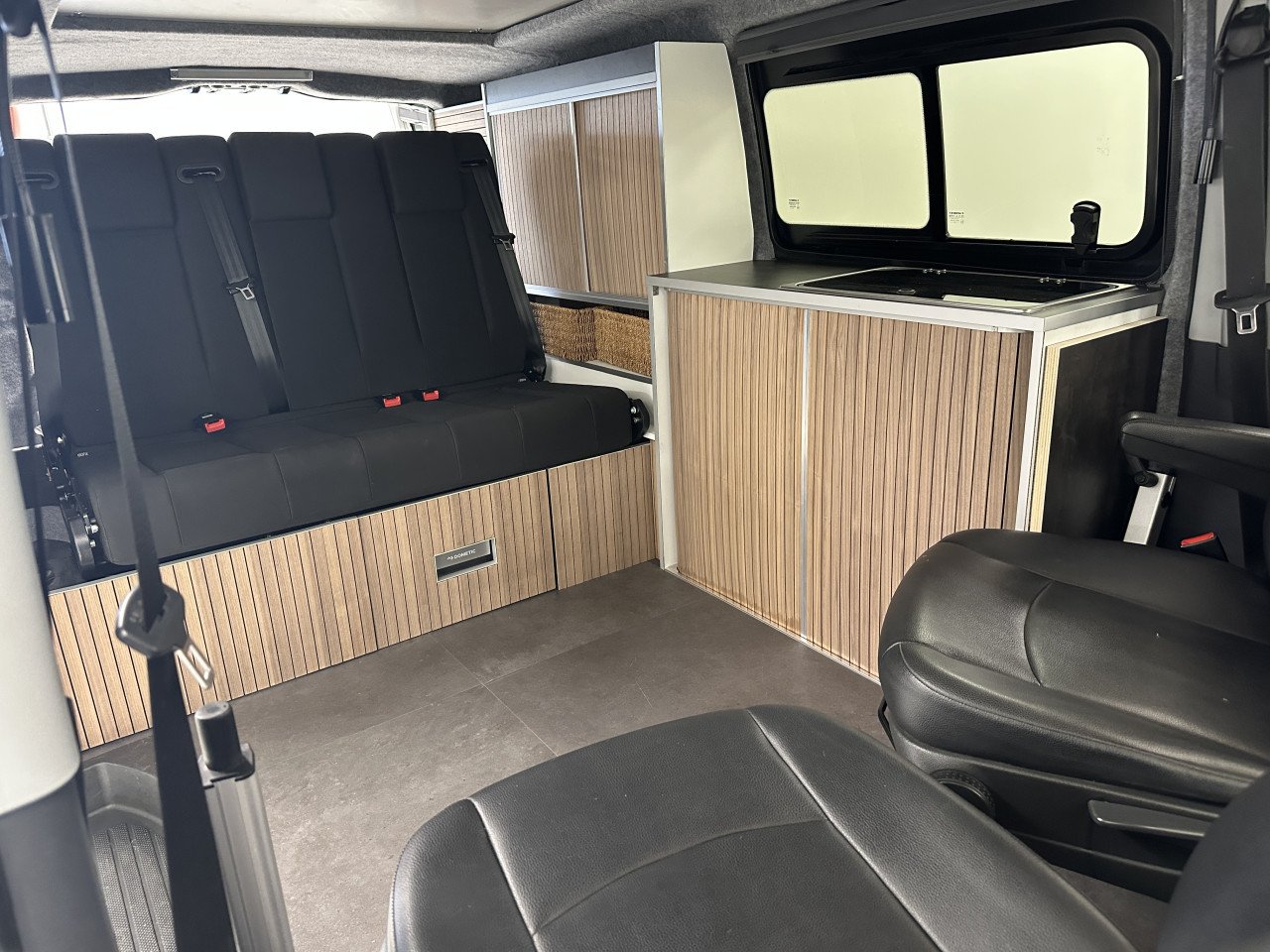 Mercedes Vito Camperbus 5 persoons 72.500km