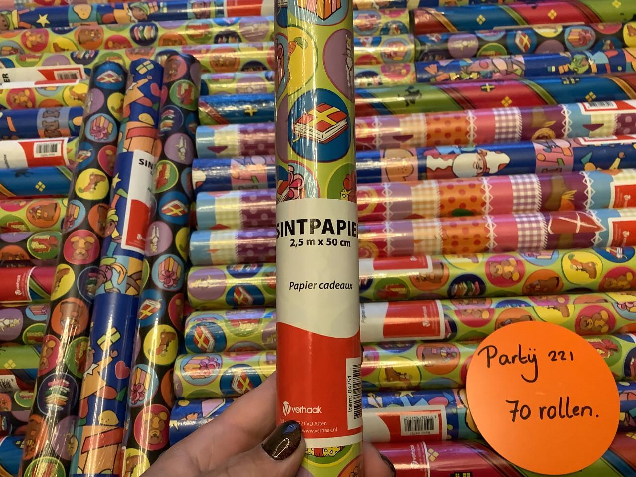 Partij Sinterklaas inpakpapier. ( partij 221)
