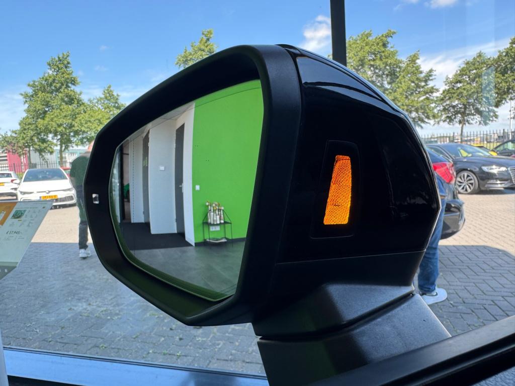 Audi Q2 35 tfsi s edition * virtual cockpit * carplay * keyless * camera