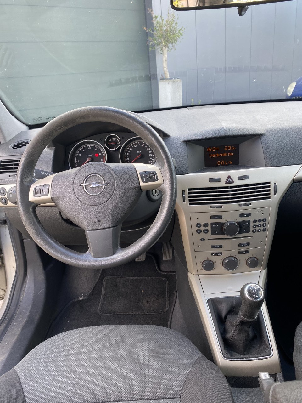Opel Astra 1.6 16V 5D 85KW 2007 Grijs | 133.069 KM NAP