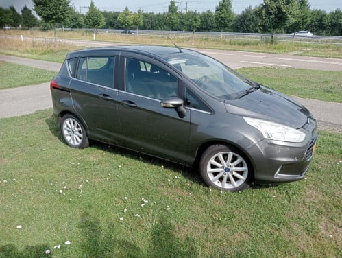 Ford b-max