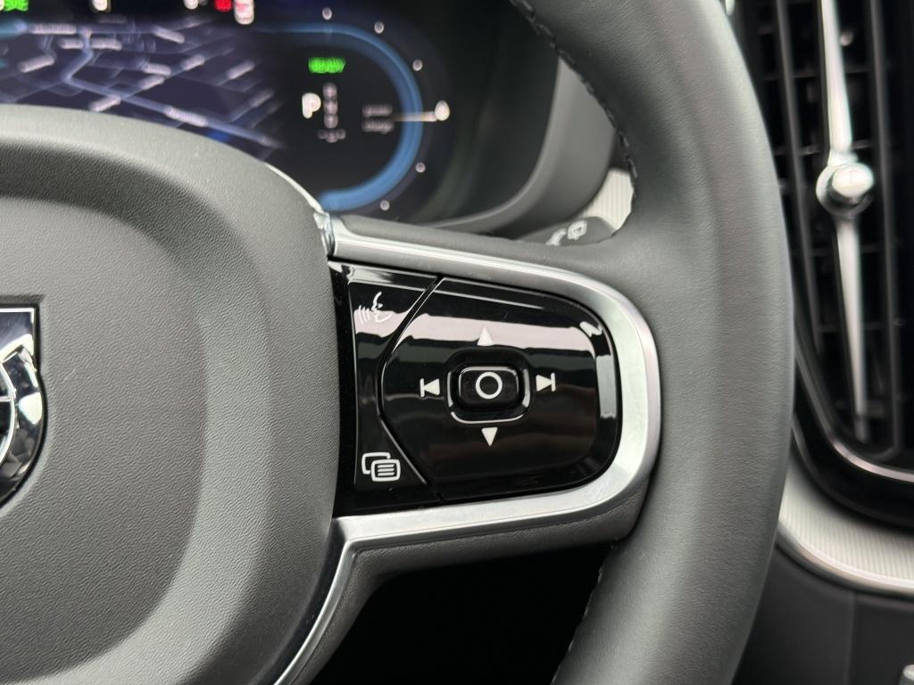 Volvo XC60 t6 398pk recharge ultra dark| panodak| 360camera| adap.cruise| a