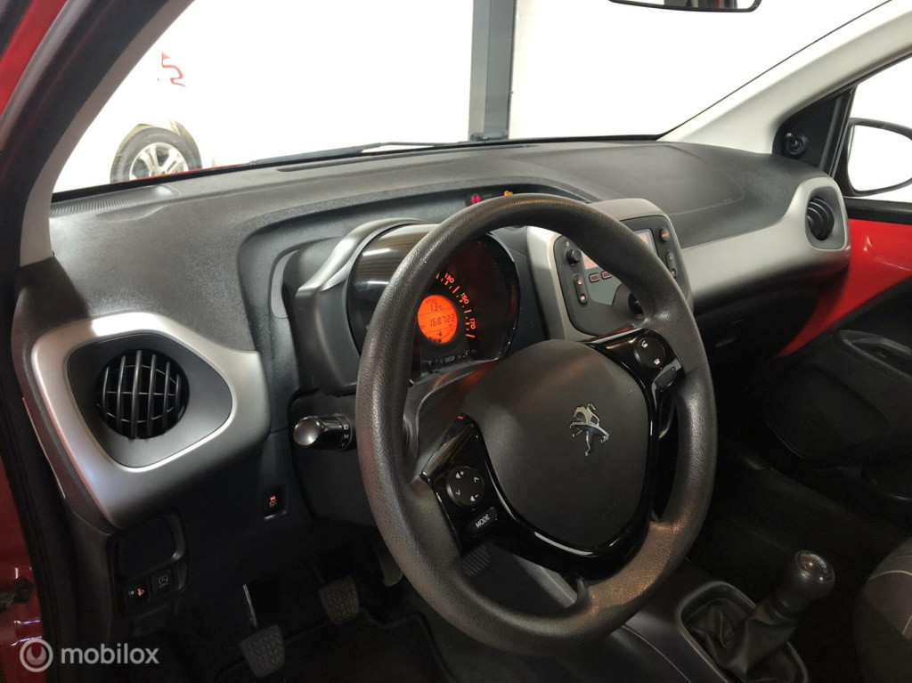 Peugeot 108 1.0 e-vti blue lion