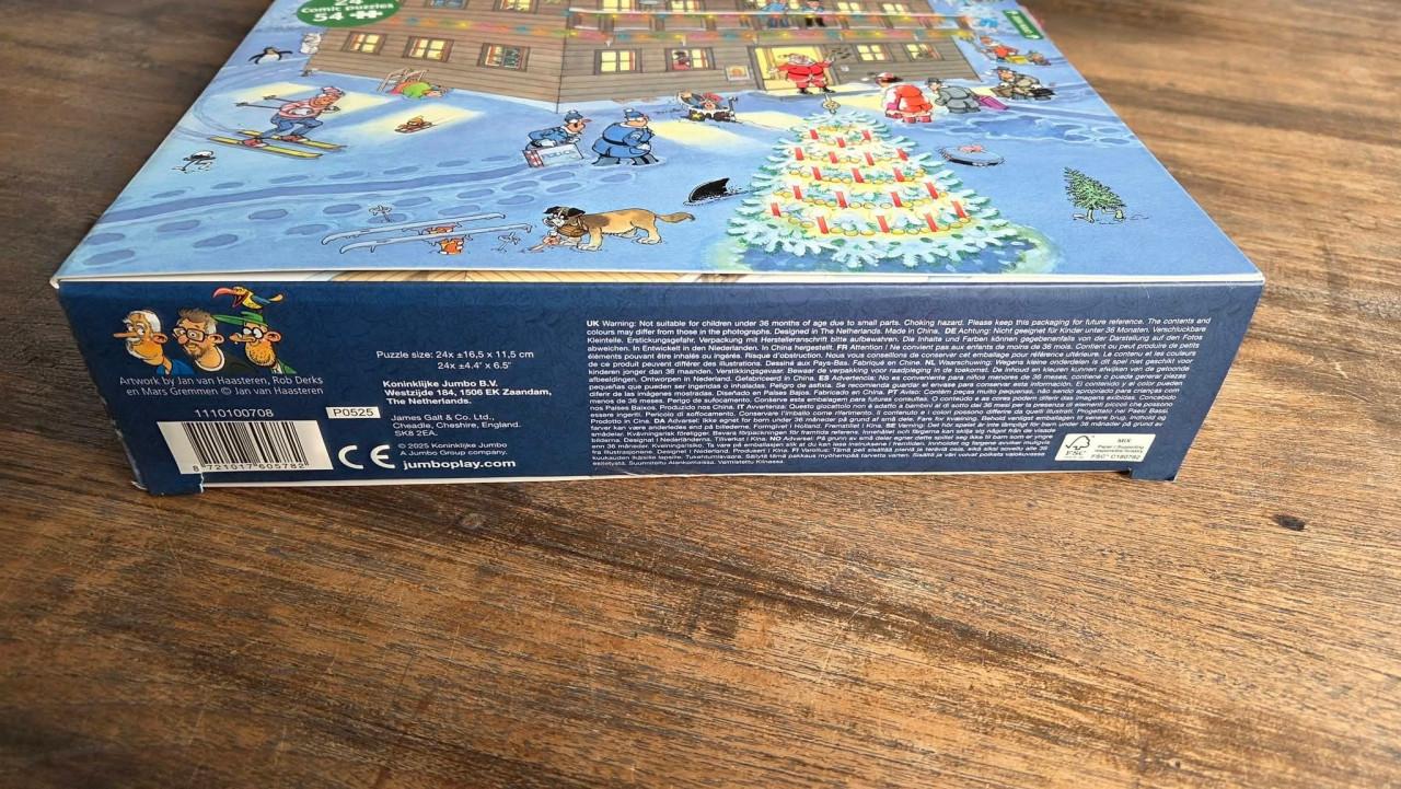 🎅 Jan van Haasteren Adventkalender (V), gevuld met 24 puzzels 54 stukjes.
