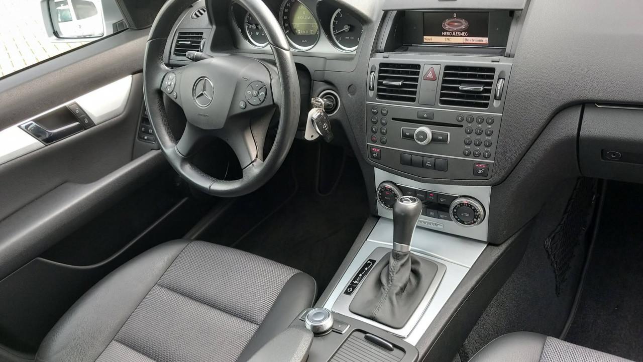 Mercedes C-KLASSE 180 CGI BleuEFFIENCY Avantgarde AUTOMAAT 2010 AIRCO