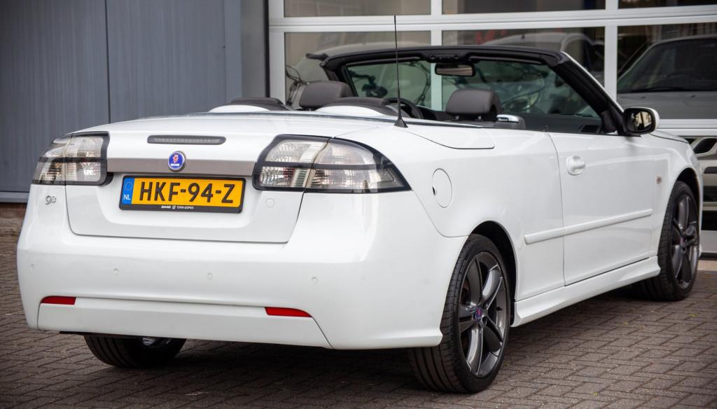 Saab 9-3 cabrio 1.8t vector tx uitgevoerd