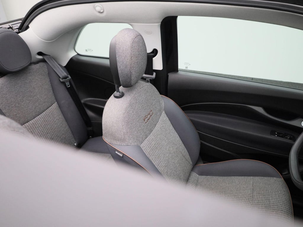 Fiat 500 C icon 42 kwh | automaat | cabrio | virtual cockpit | apple carpla