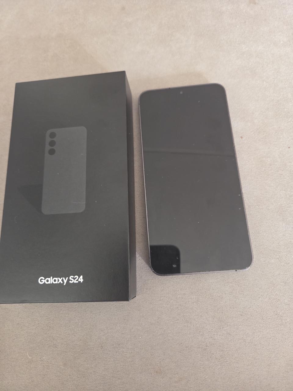 Samsung S24