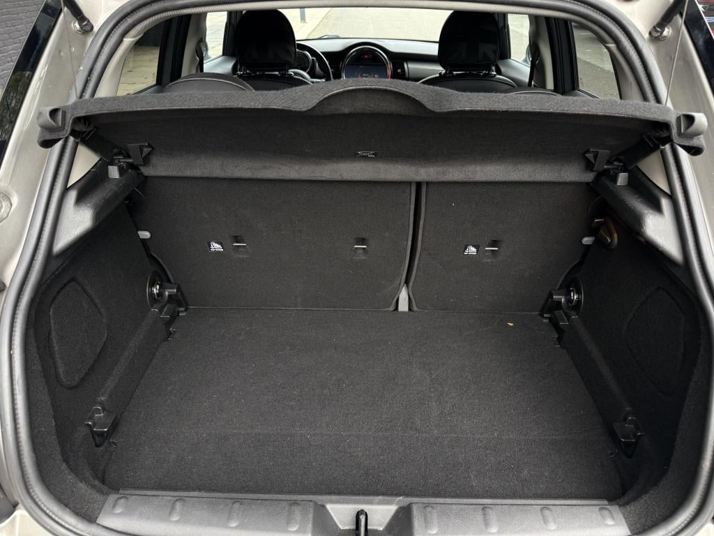 Mini Cooper mini 1.5 black pack - automaat - leder - 87.000km -