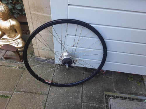 28 inch shimano nexus achterwiel, 7 speed,rollerbrake rem
