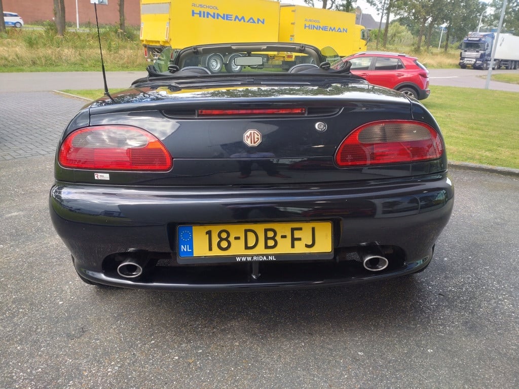 MG F mgf 1.8i