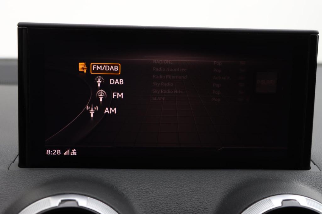 Audi Q2 35 tfsi s edition 150pk s tronic