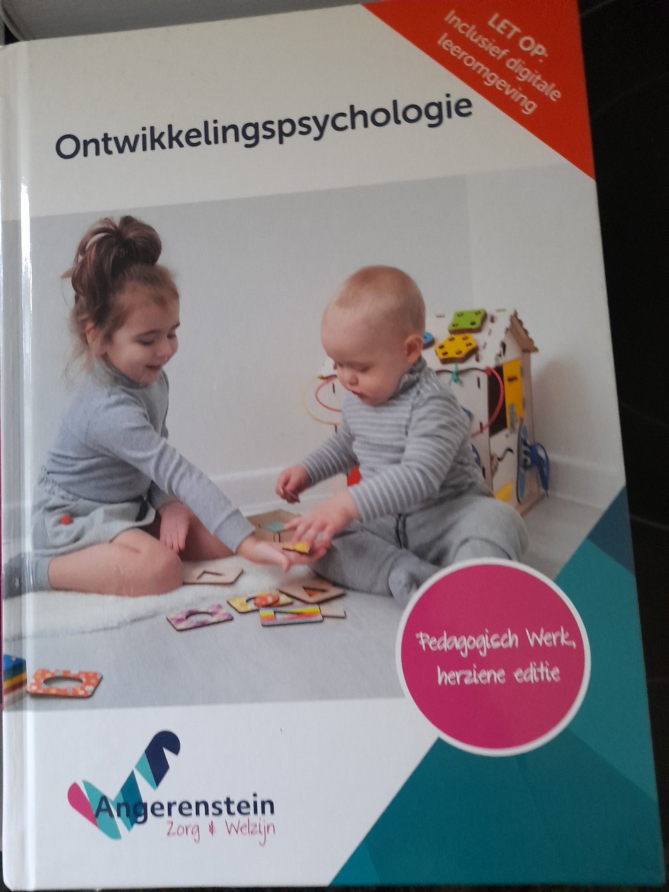 ( Nieuw ) Pedagogisch medewerker ( 4 boeken )