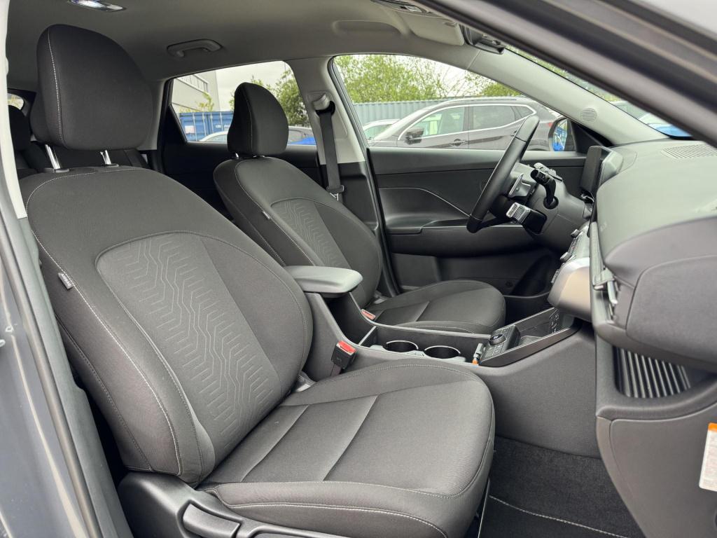 Hyundai Kona 1.6 gdi hev comfort smart | elek. achterklep | stuur- + stoelv