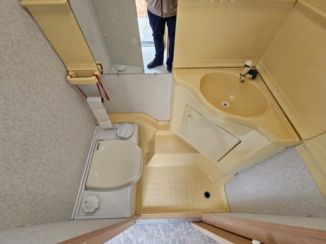 Chateau la car 395