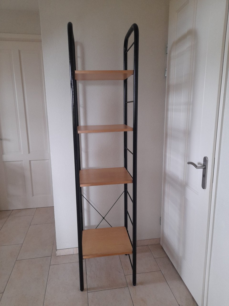 Prachtig stevig rek 47 x 43 x 202H ( in goede nette staat )