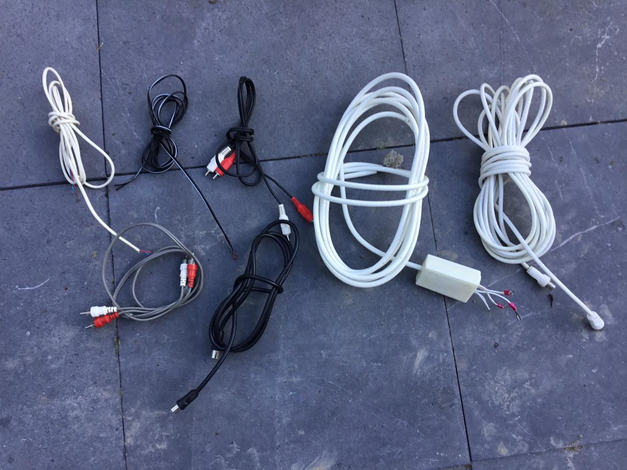 Akai Set met stereo tuner en platenspeler