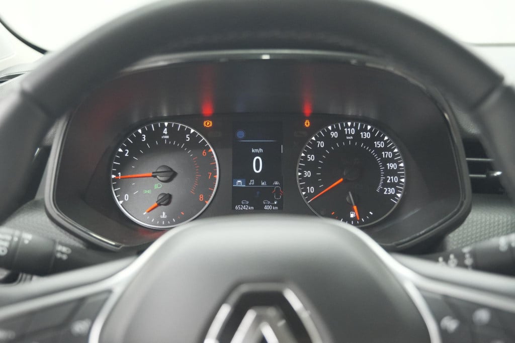 Renault Clio tce 90 equilibre | parkeersensoren | apple carplay | cruise co