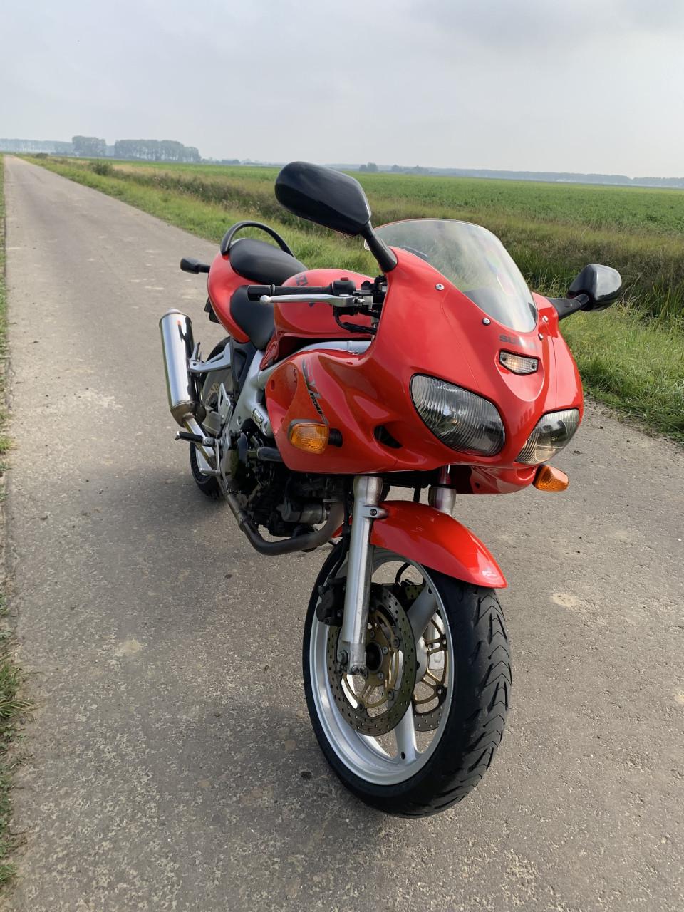 Suzuki SV-650s