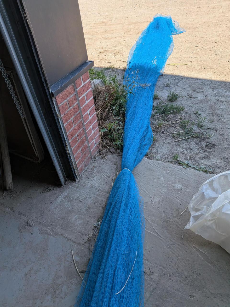 Blauwe net voor over bv. de kersen