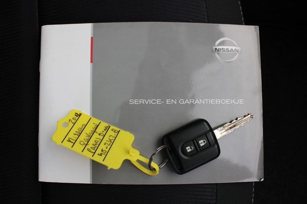 Nissan Qashqai 1.6 connect edition