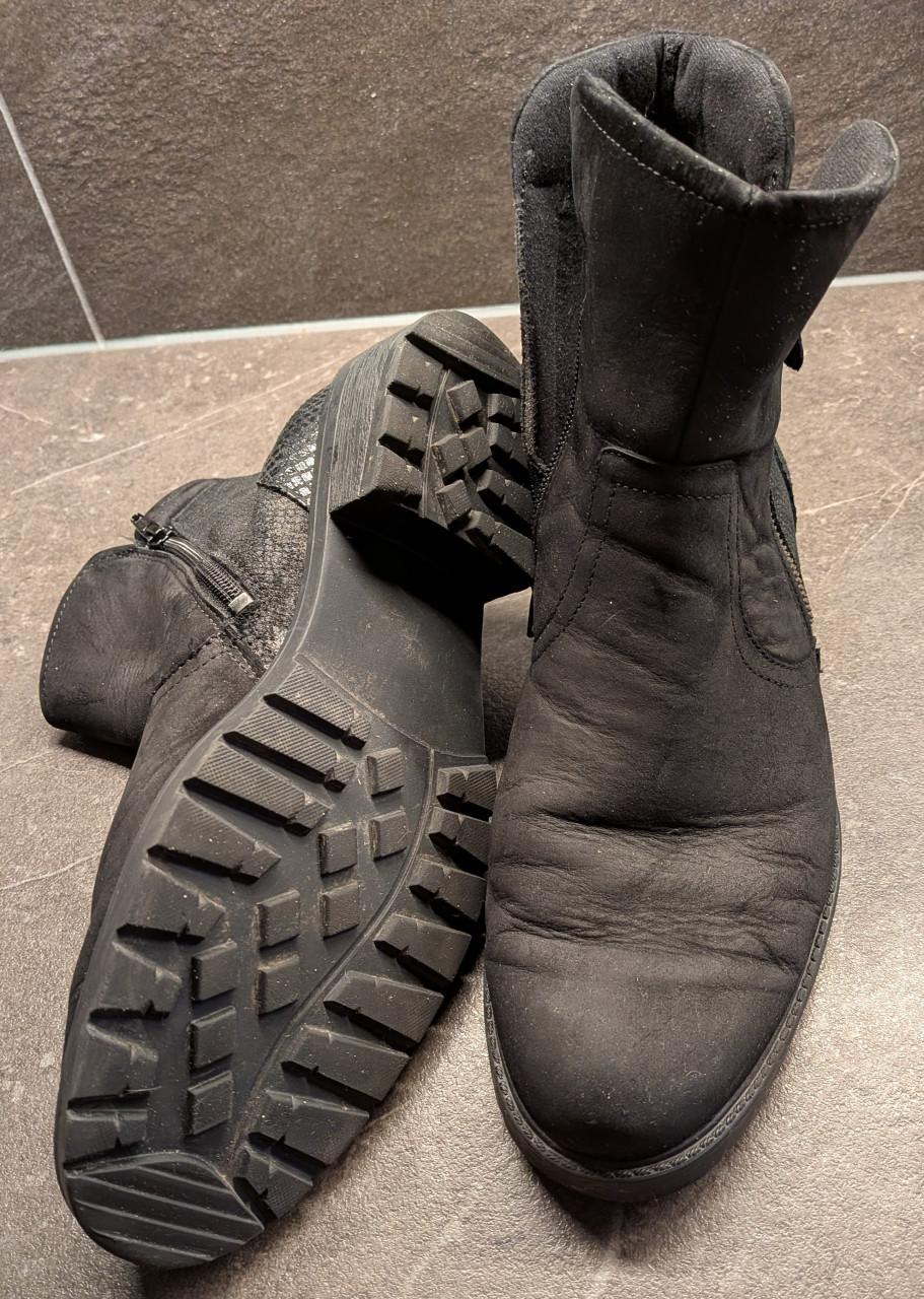 Leren laarsjes, maat 41, Hush Puppy