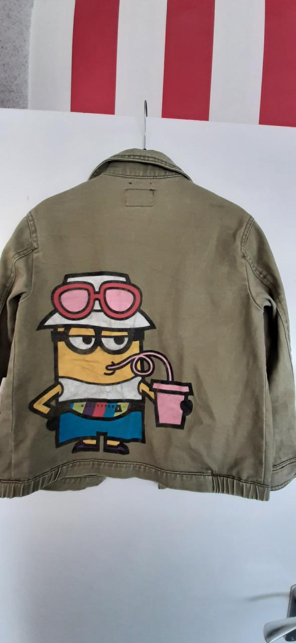 Pakket jonge dameskledimg