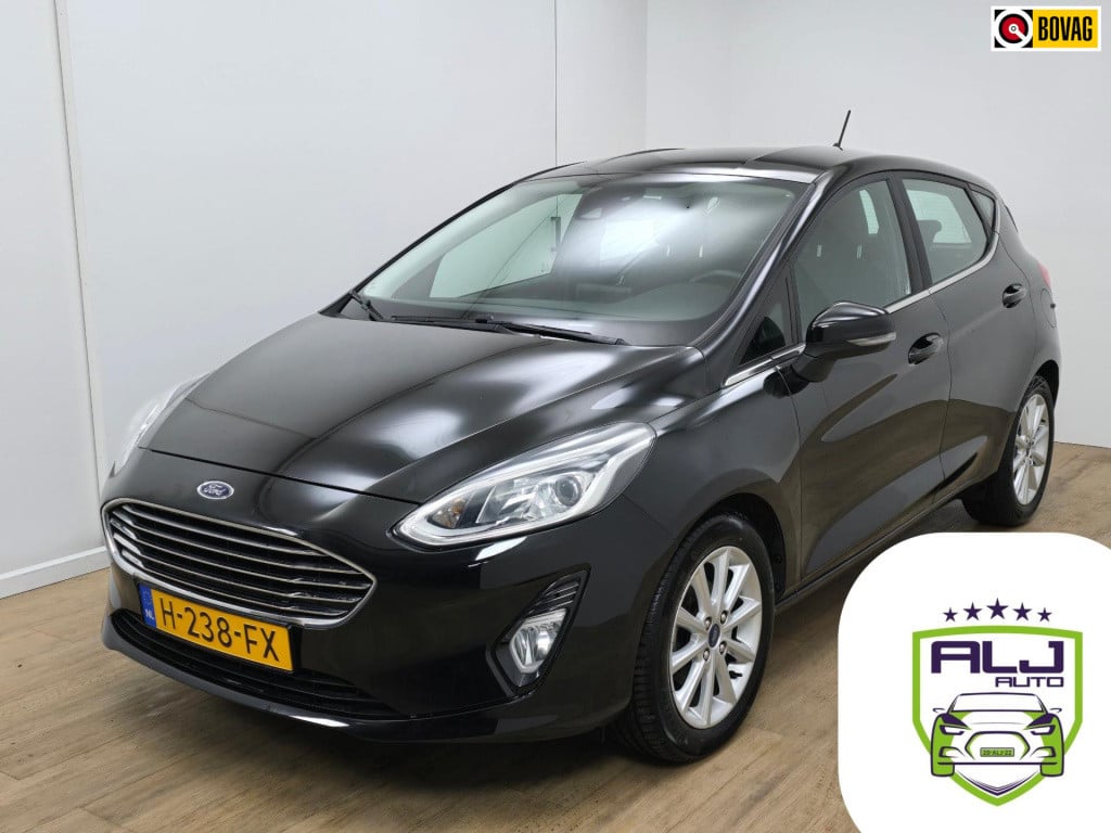 Ford Fiesta occasion 1.0 ecoboost titanium (luxe uitvoering) met carplay en