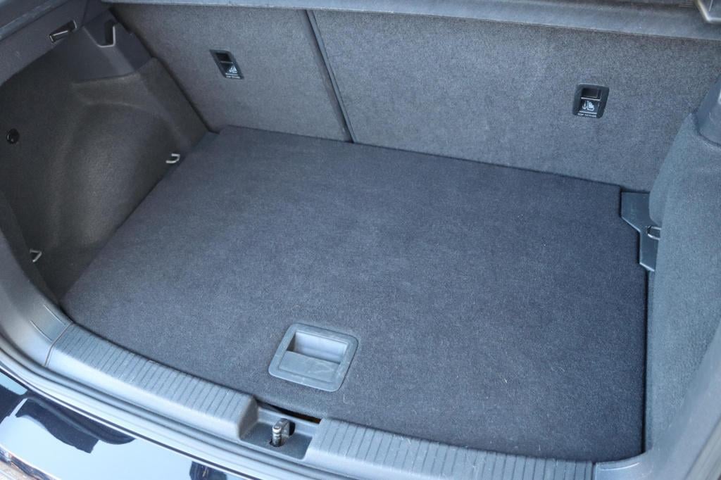 Volkswagen T-cross 1.0 tsi life adaptive | carplay | sensoren