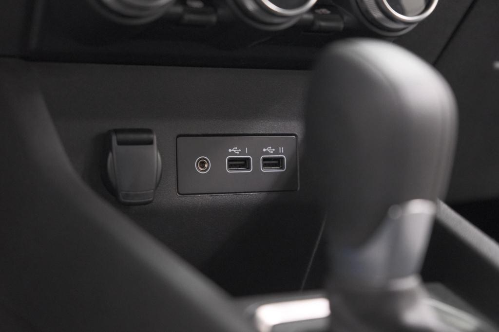 Renault Clio 1.6 e-tech full hybrid 145 evolution | apple carplay | parkeer