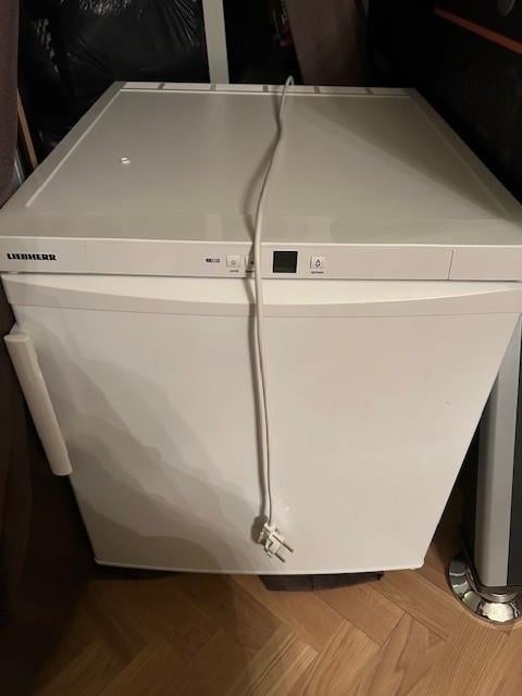 Kleine vriezer, nagenoeg nieuw en niet gebruikt