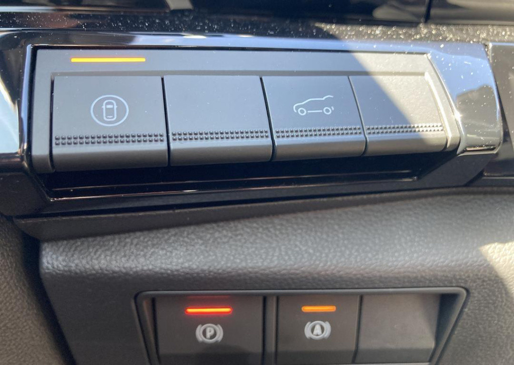 Renault Austral 1.2 e-tech full hybrid 200 techno - elektrisch bedienbare a