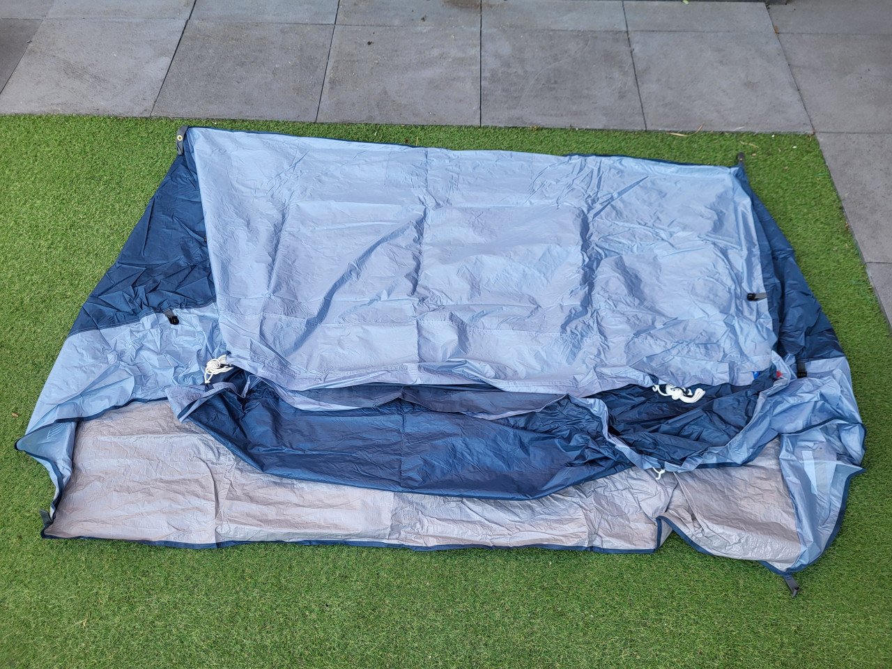 Wind-/zonnescherm / beach shelter - ideaal voor op het strand!