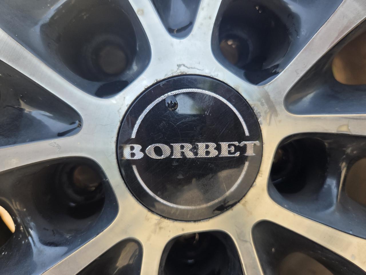 Borbet velgen en banden 205/55 R17